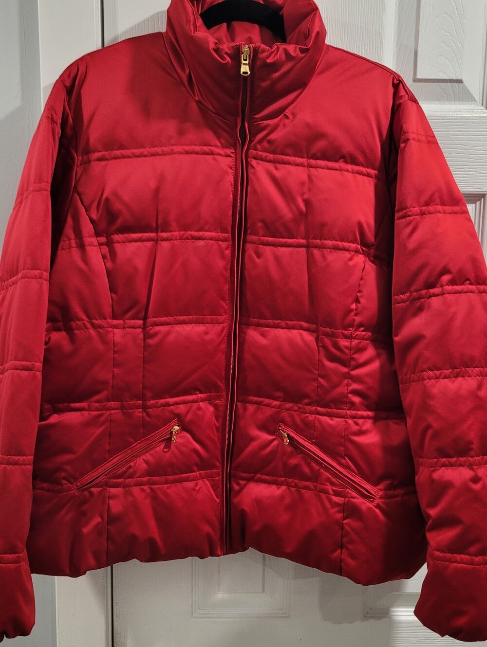 Women's Red Quilted Satin Down Filled Puffer Jacket - Lightweight Warmth SIZE XL